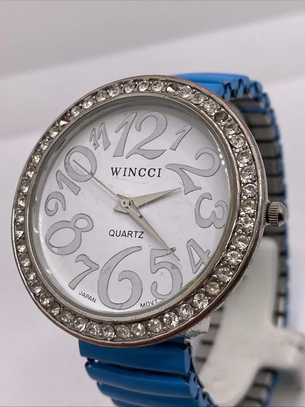 Wincci Womens Rhinestone Blue Stretch Watch New Battery